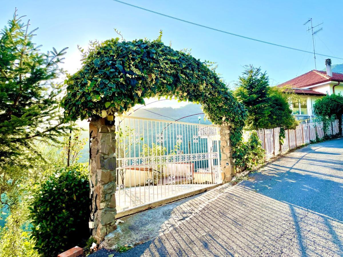 Casa Vacanza Paola Aurigo Екстериор снимка