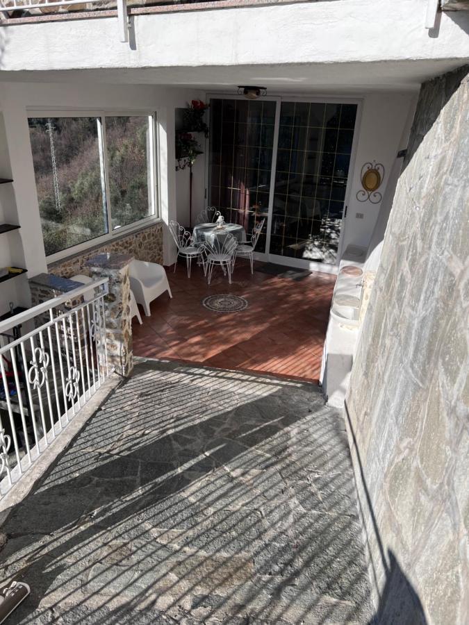 Casa Vacanza Paola Aurigo Екстериор снимка